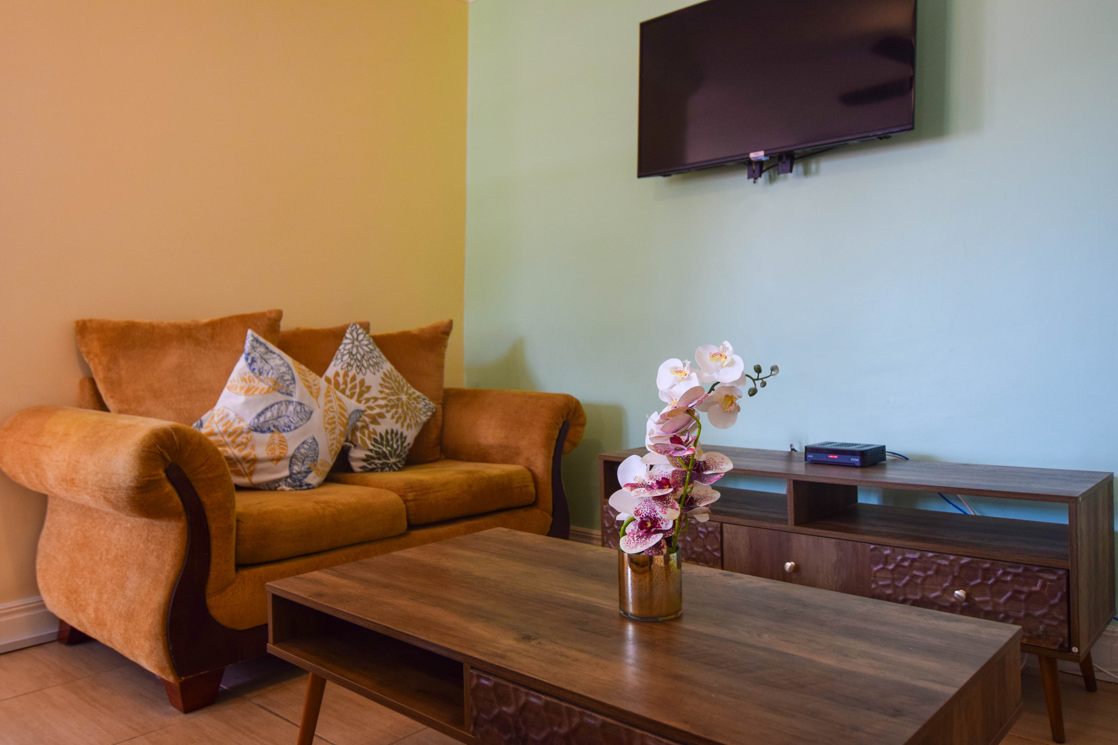 Apartment photo 3