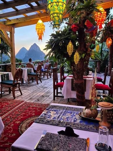 Local Dining & Culture